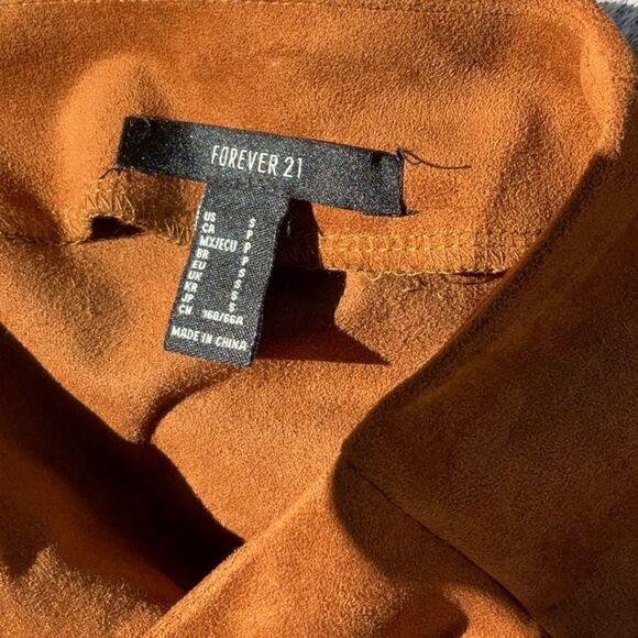 Take 50% OFF- Forever21 Brown Faux Suede Mini Skirt, Size-S - Picture 4 of 4